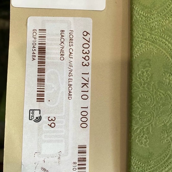 COPY - NWT GUCCI LEATHER CHELSEA BOOTS authentic! - Picture 6 of 12